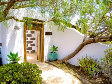 Finca Tomarén - Hotel & Self-Catering in San Bartolomé, Canary Islands