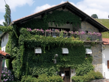 Donamaria'ko Benta - Country Hotel in Donamaria, Navarra