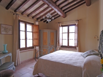 Genius Loci Country Inn - Hotel & Self-Catering in Bevagna, Umbria