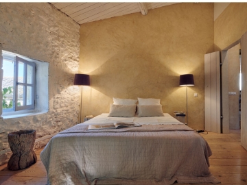 Les Sardines aux Yeux Bleus - Bed and Breakfast & self-catering in Aigaliers, Occitanie